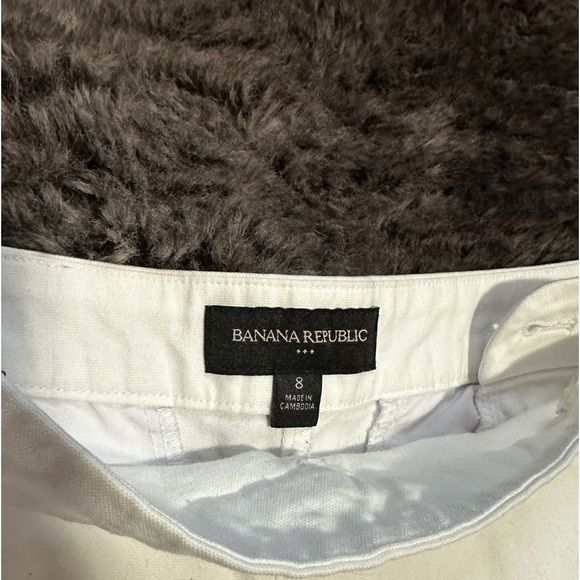 Banana Republic size 8 side button shorts - Picture 4 of 4
